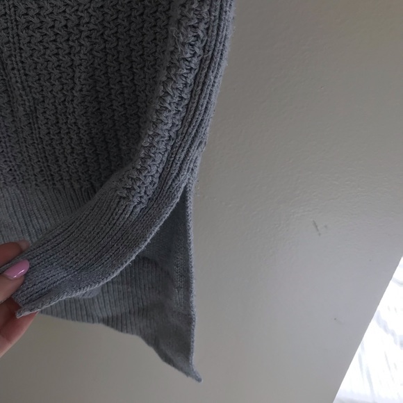 Banana Republic Sweater - Picture 5 of 8